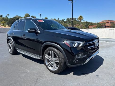 Used 2022 Mercedes-Benz GLE 450 4MATIC image 3