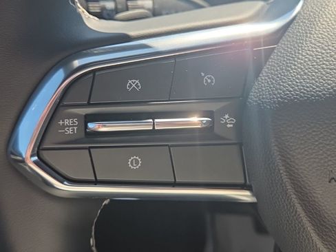 New 2026 Chevrolet Traverse LT w/ Sun and Wheel Package image 15