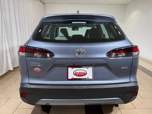 Certified 2026 Toyota Corolla Cross L AWD/4WD image 4