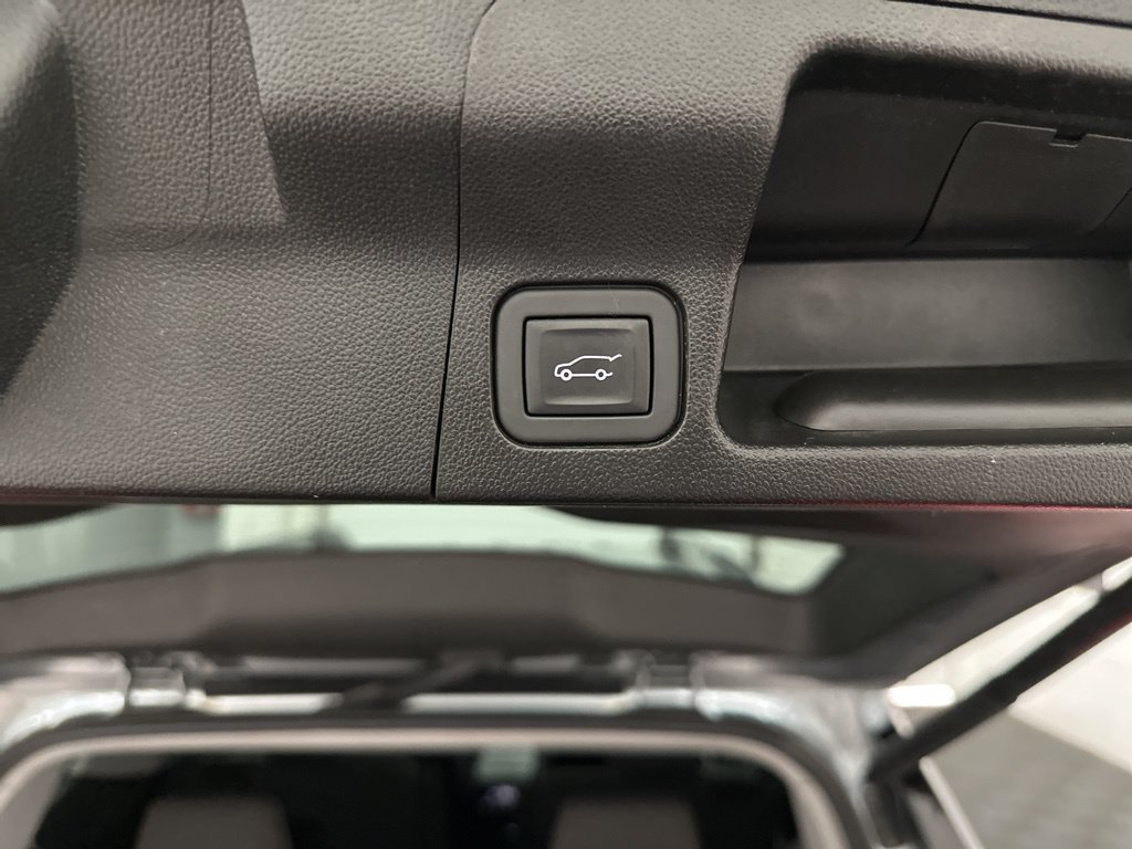 Used 2023 GMC Acadia AT4 w/ Trailering Package AWD/4WD image 42
