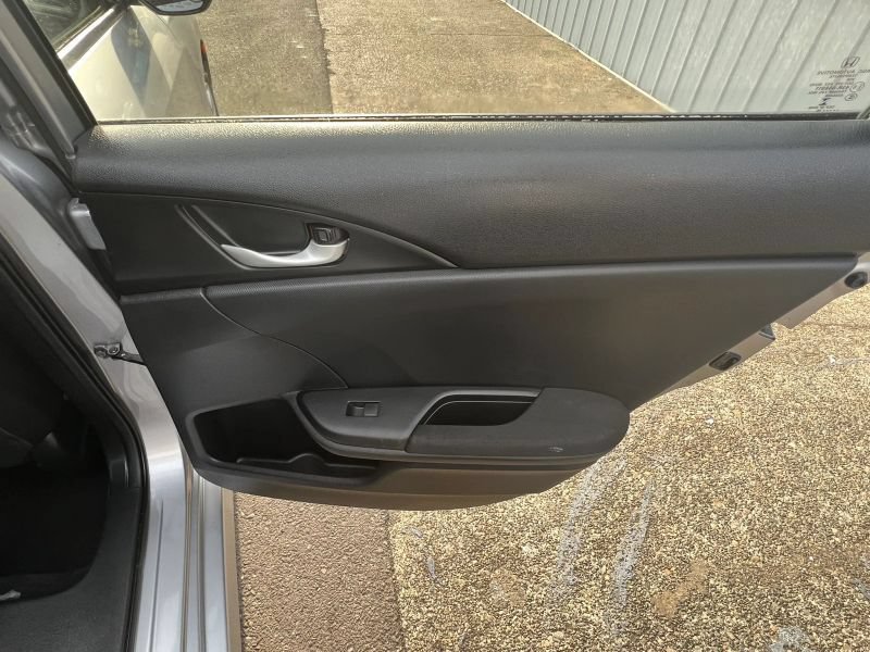 Used 2018 Honda Civic LX image 10