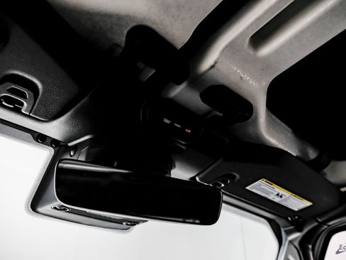 Used 2022 Jeep Wrangler Unlimited Rubicon w/ Xtreme Recon 35" Tire Package image 52