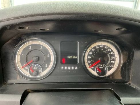 Used 2018 RAM 3500 Tradesman w/ Chrome Appearance Group AWD/4WD image 3
