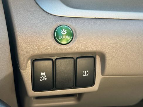 Used 2014 Honda CR-V LX image 20