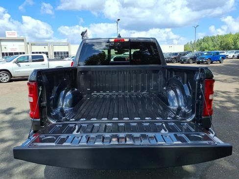 New 2027 RAM 1500 Big Horn AWD/4WD image 17