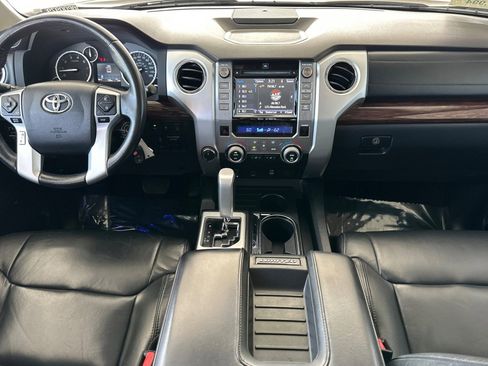 Used 2016 Toyota Tundra Limited w/ Limited Premium Package image 6