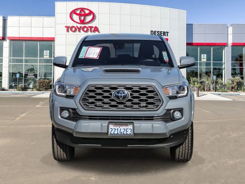 Certified 2021 Toyota Tacoma TRD Sport w/ Technology Package image 2