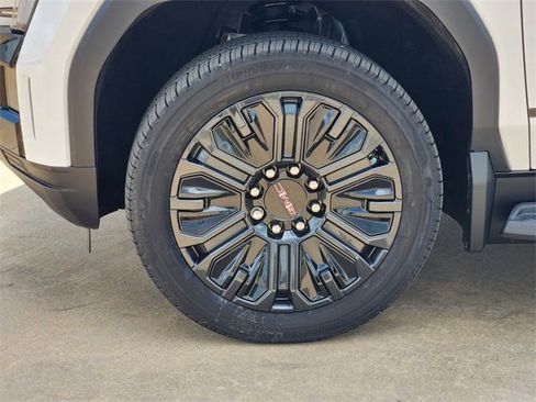 New 2026 GMC Sierra EV Elevation w/ Premium Package image 9