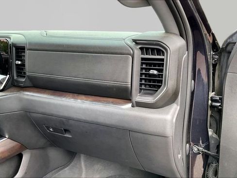 Used 2023 GMC Sierra 1500 SLT w/ SLT Premium Package AWD/4WD image 18