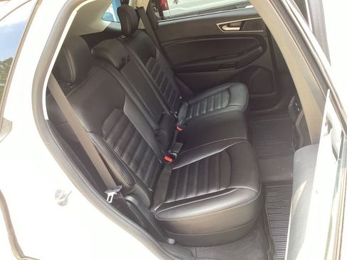 Used 2021 Ford Edge SEL FWD image 37