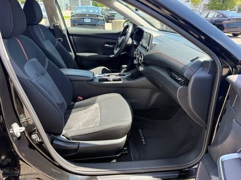 Used 2023 Nissan Sentra SR w/ Midnight Edition Package FWD image 28