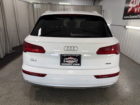 Used 2020 Audi Q5 2.0T Premium Plus w/ Premium Plus Package AWD/4WD image 5
