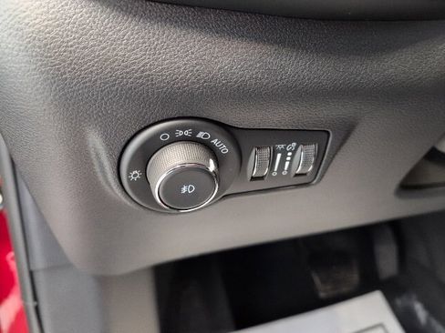 New 2026 Jeep Compass Trailhawk w/ Trailer Tow Group image 16