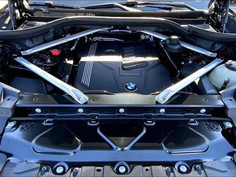 Used 2023 BMW X5 sDrive40i image 32