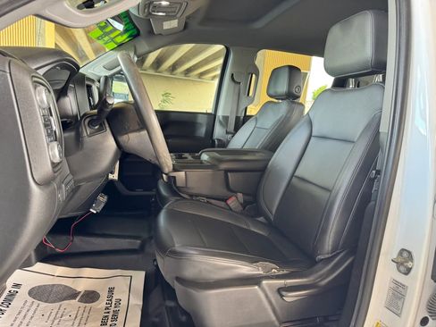 Used 2020 GMC Sierra 2500 4x4 Crew Cab w/ Convenience Package image 12