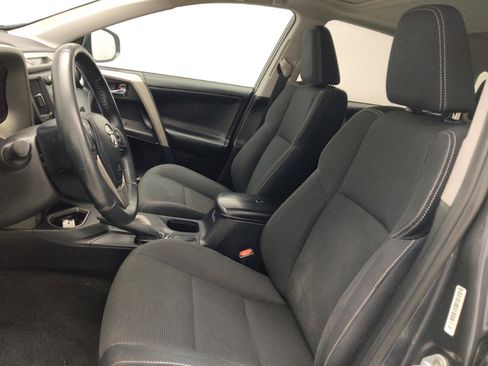 Used 2018 Toyota RAV4 XLE w/ Plus Extra Value Package FWD image 17