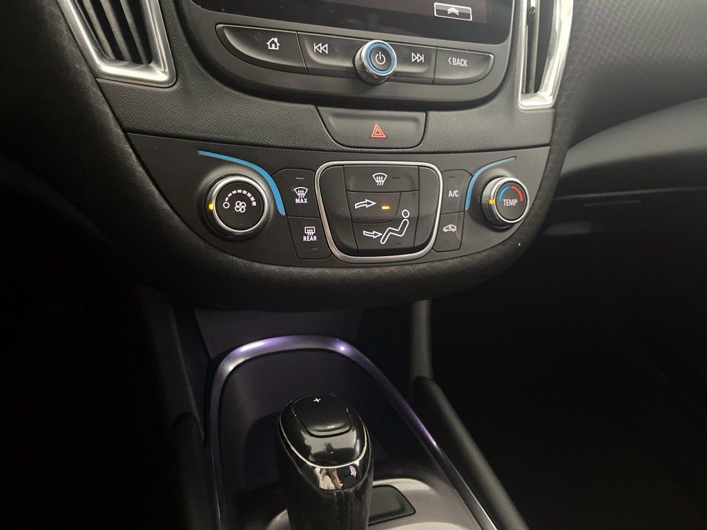 Used 2018 Chevrolet Malibu LT FWD image 67