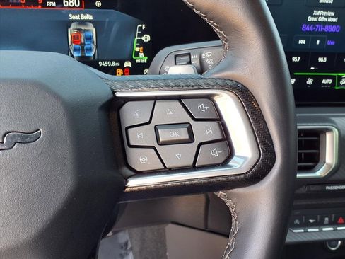 Used 2025 Ford Mustang GT Premium image 16