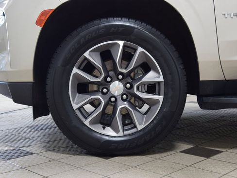 Used 2023 Chevrolet Tahoe LT w/ LT Signature Plus Package image 27