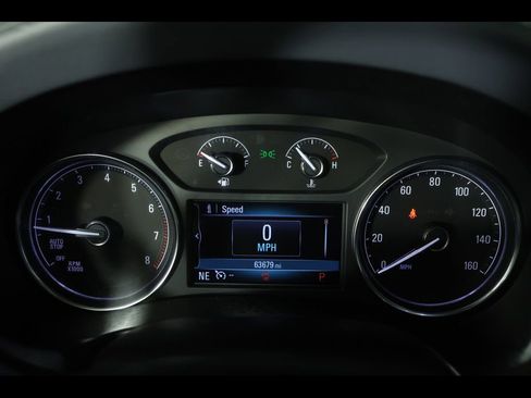 Certified 2019 Buick Enclave Essence FWD image 25