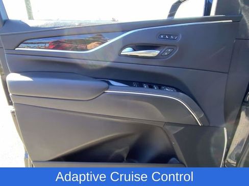 Used 2022 Cadillac Escalade Sport w/ Touring Package image 15