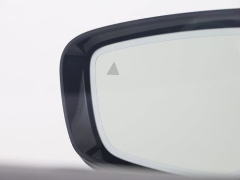 Used 2024 BMW M850i xDrive Coupe image 31