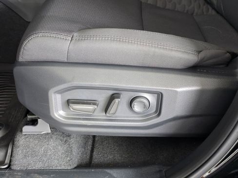 New 2025 Toyota Tundra SR5 AWD/4WD image 23