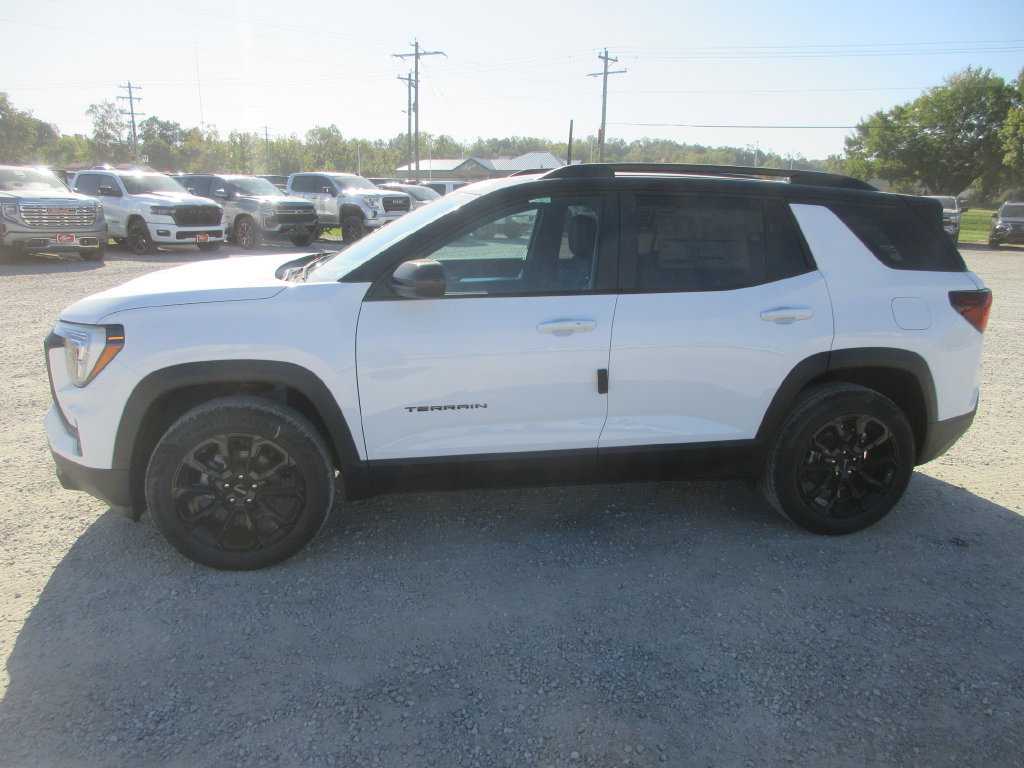 New 2027 GMC Terrain Elevation w/ Elevation Premium Package FWD image 7