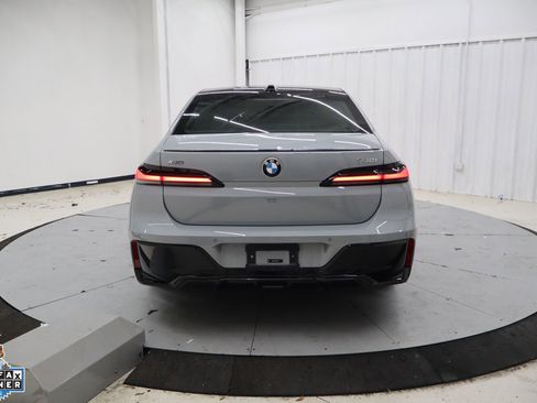 Used 2026 BMW 740i xDrive AWD/4WD image 4