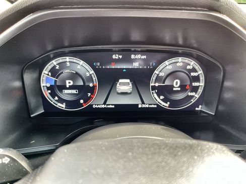 Used 2023 Mitsubishi Outlander SE AWD/4WD image 12