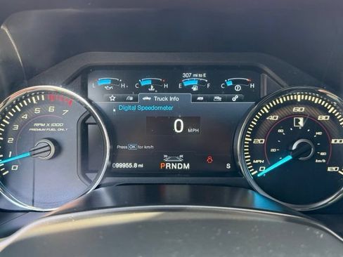 Used 2020 Ford F150 Lariat w/ Equipment Group 502A Luxury AWD/4WD image 15