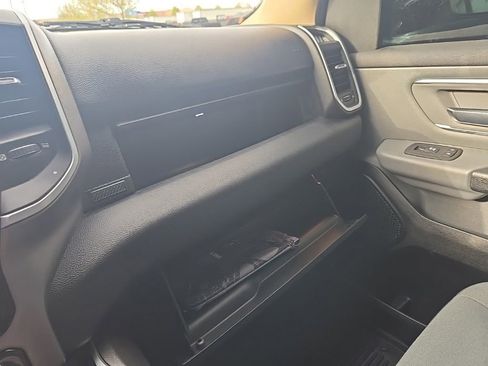 Used 2019 RAM 1500 Big Horn AWD/4WD image 21