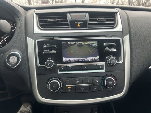 Used 2018 Nissan Altima 2.5 S image 18