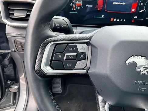 Used 2025 Ford Mustang Premium image 24