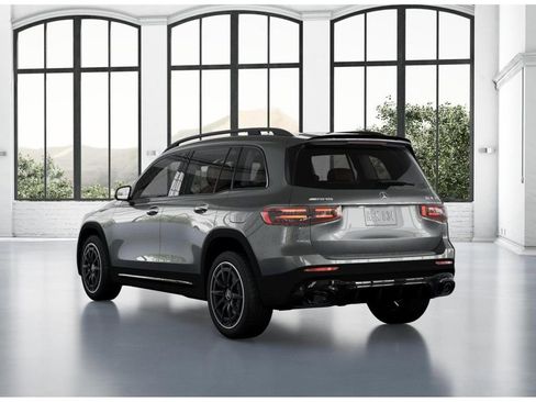 New 2026 Mercedes-Benz GLB 35 AMG 4MATIC image 28