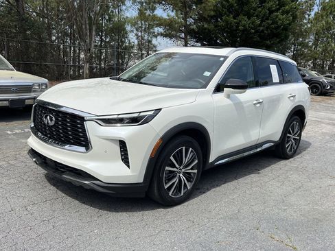 Used 2025 INFINITI QX60 Sensory w/ Vision Package image 3