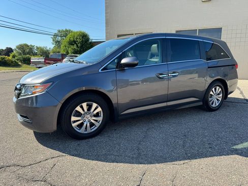 Used 2016 Honda Odyssey EX-L image 3