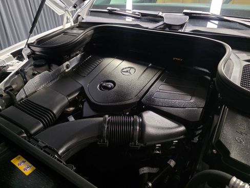 Used 2024 Mercedes-Benz GLE 350 4MATIC image 89