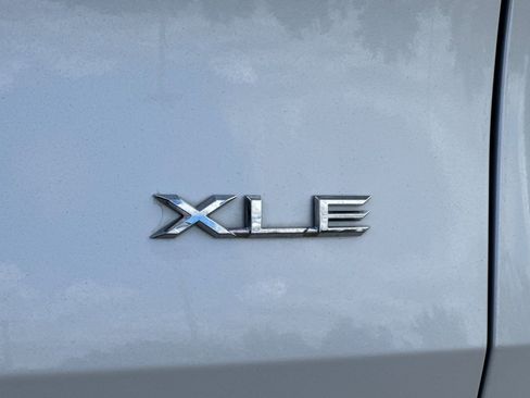 Used 2025 Toyota Grand Highlander AWD image 54