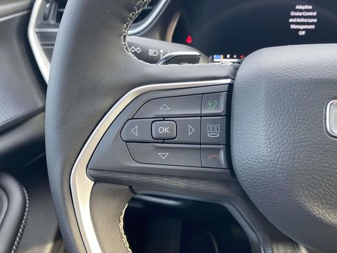 New 2025 Jeep Grand Cherokee Altitude w/ Trailer Tow Package image 20