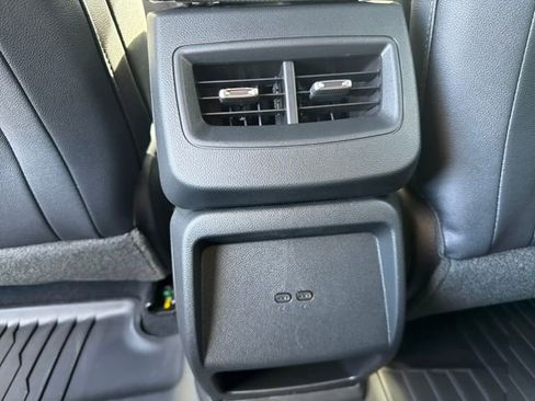 New 2026 Chevrolet Equinox EV LT image 26