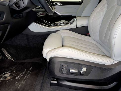 Certified 2024 BMW X5 xDrive40i w/ M Sport Package image 10