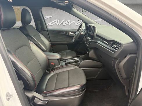 Used 2023 Ford Escape ST-Line w/ Tech Pack #1 FWD image 24