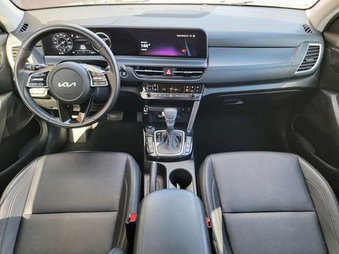Used 2024 Kia Seltos EX image 20