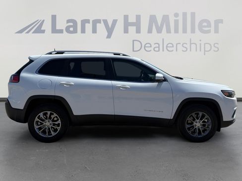 Certified 2021 Jeep Cherokee Latitude Lux w/ Comfort/Convenience Group AWD/4WD image 6