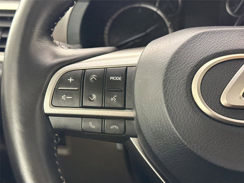 Used 2023 Lexus GX 460 Premium image 17