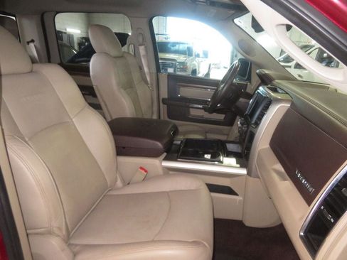 Used 2014 RAM 1500 Laramie w/ Convenience Group image 35