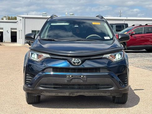 Used 2017 Toyota RAV4 LE image 3
