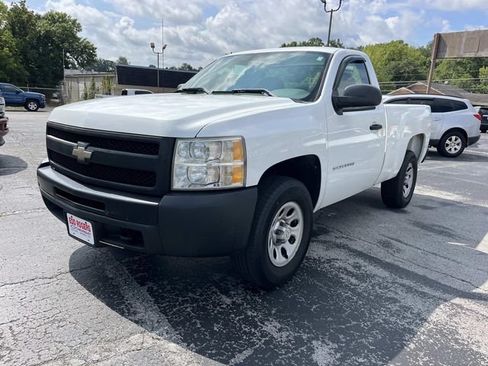 Used 2011 Chevrolet Silverado 1500 W/T RWD image 8