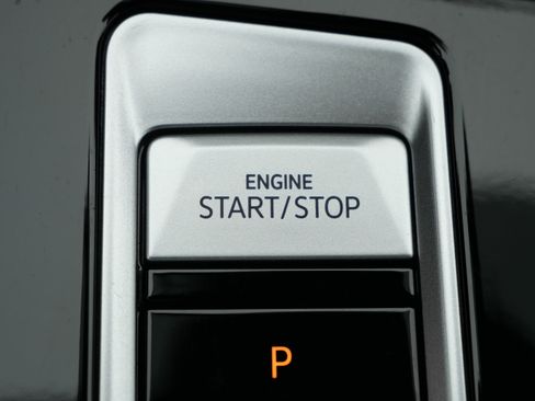 Certified 2026 Volkswagen Atlas SE AWD/4WD image 30